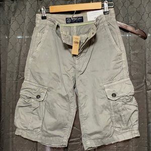 NWT Men’s AE Longboard shorts Sz 26